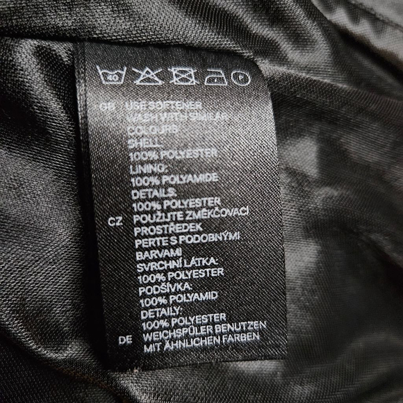 H&M 4 Black Sleeveless Halter A-line Mini Dress - Picture 7 of 7